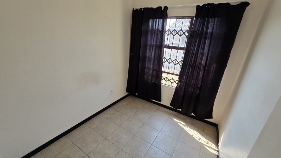 3 Bedroom Property for Sale in Mandela View Free State